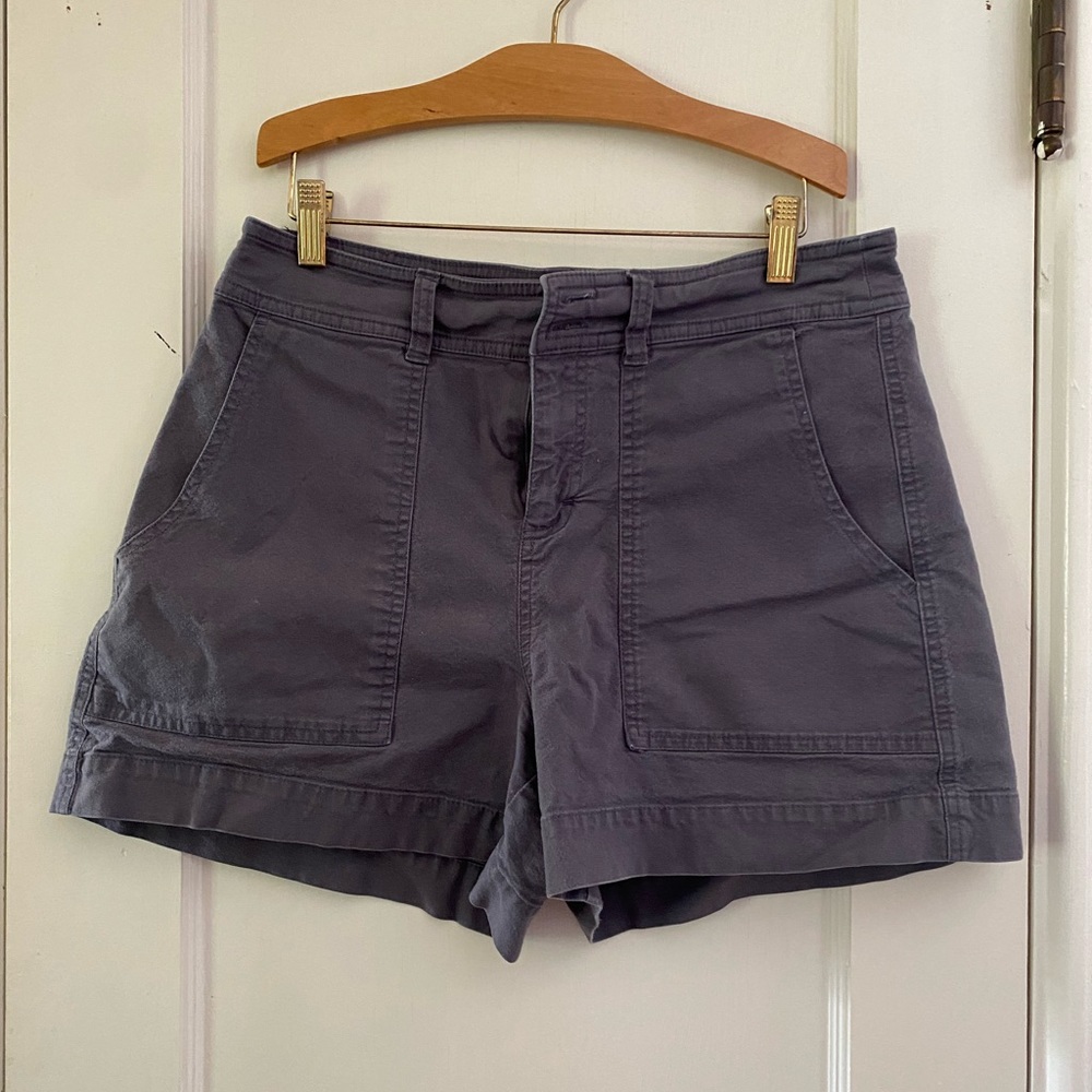 A New Day High-Rise Gray Stretch Cotton Cargo Utility Midi Shorts Size 10